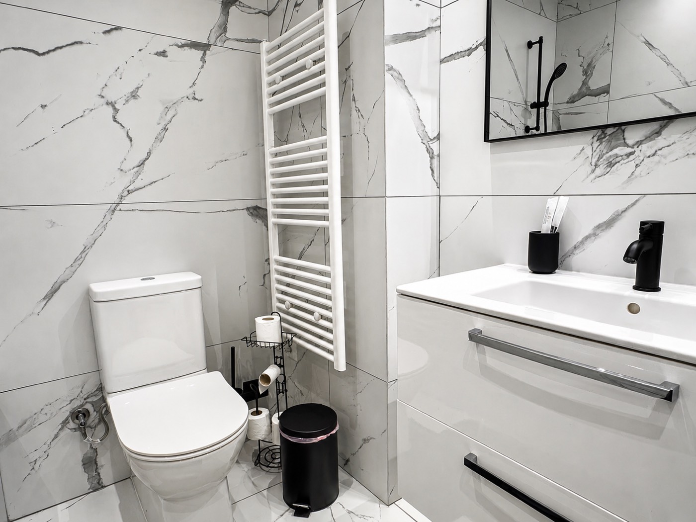 Deluxe Two-Bedroom apartment at Swift Suites Limassol